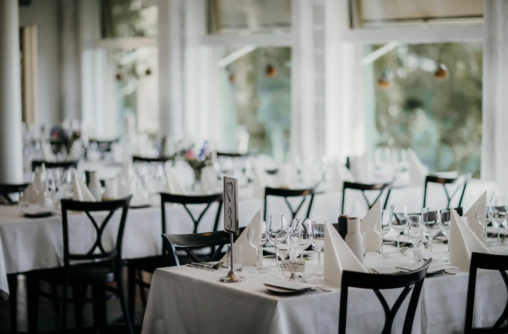 Cât costă un restaurant de nuntă în 2026? Preț meniu.